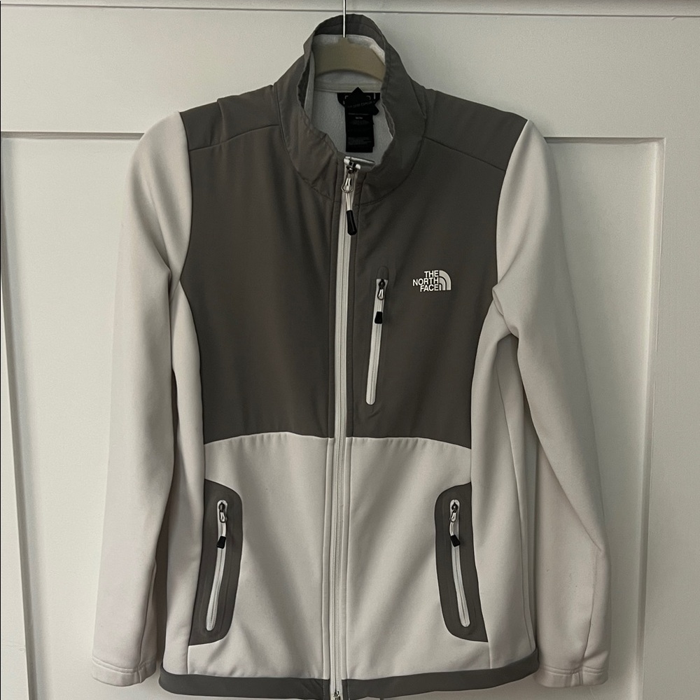 The North Face Two-Tone White/Gray Jacket